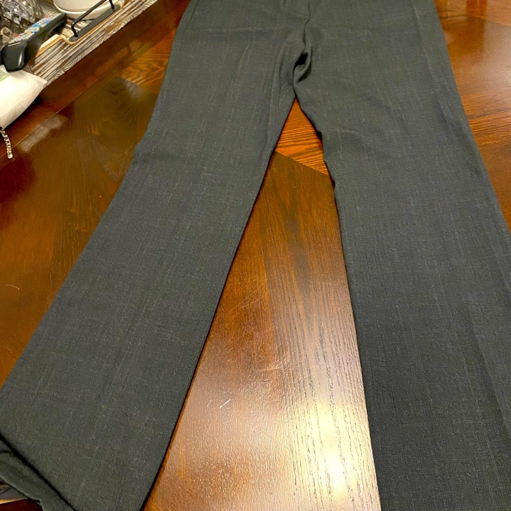 Express brand new contemporary fit size 6, brand new.